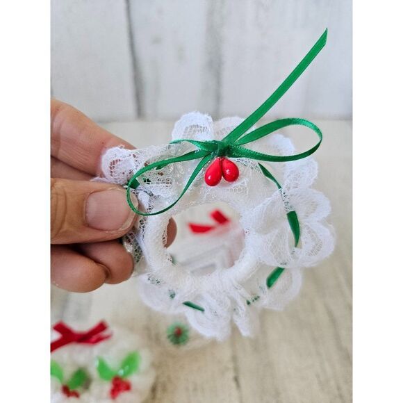 Vintage stocking wreath crochet ornament Xmas tree set - Picture 6 of 10
